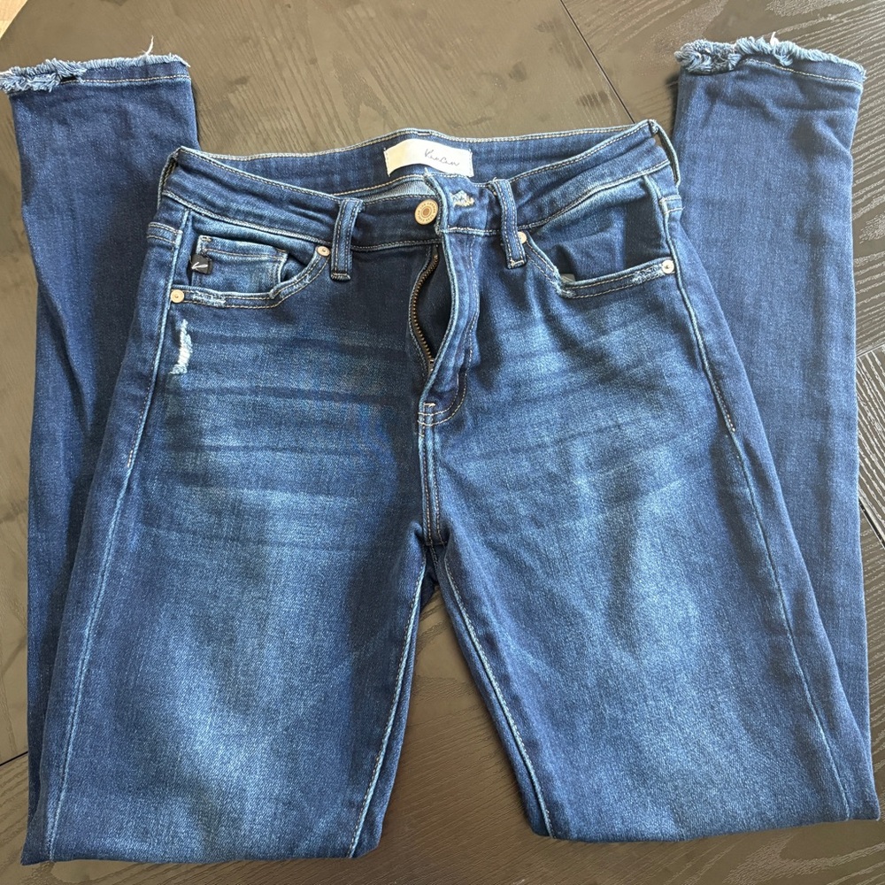 KanCan Blue Skinny Jeans with Tapered Fit